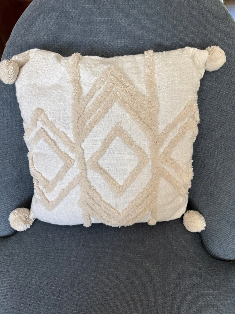 Opalhouse Jungalow Cream Tufted Diamond Throw Pillow Pom Poms Boho 18” New